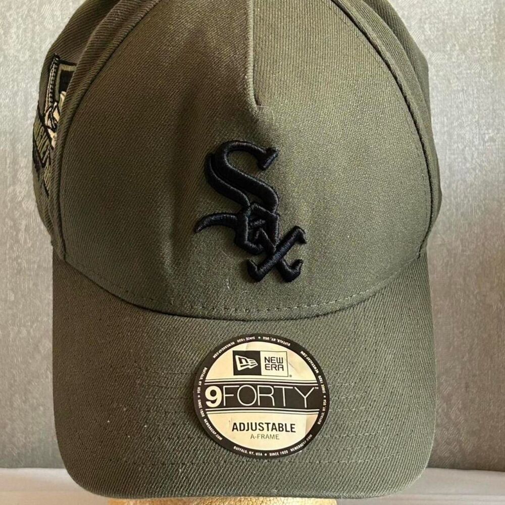 New-era Men's Khaki and Green Hat